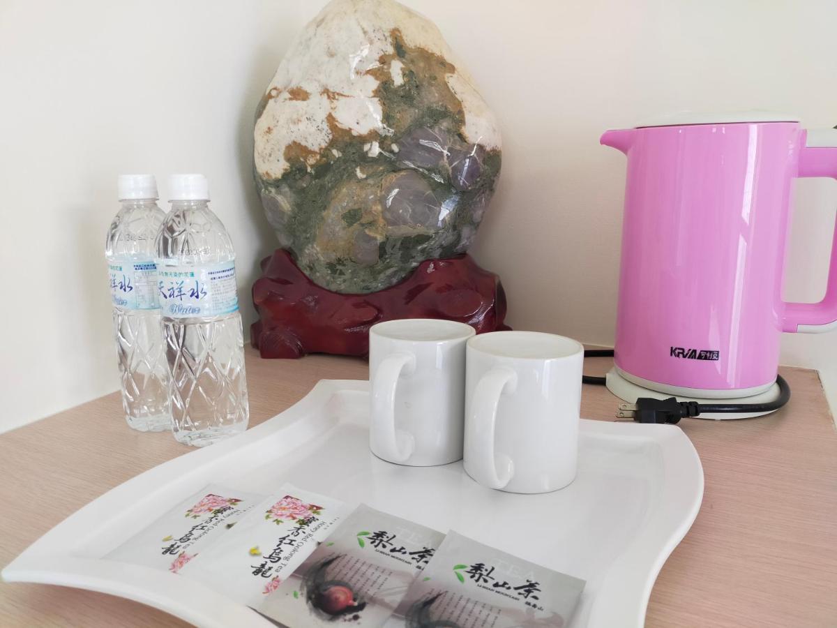陶陶居商旅 Tautauchu Hotel Hualian Zewnętrze zdjęcie