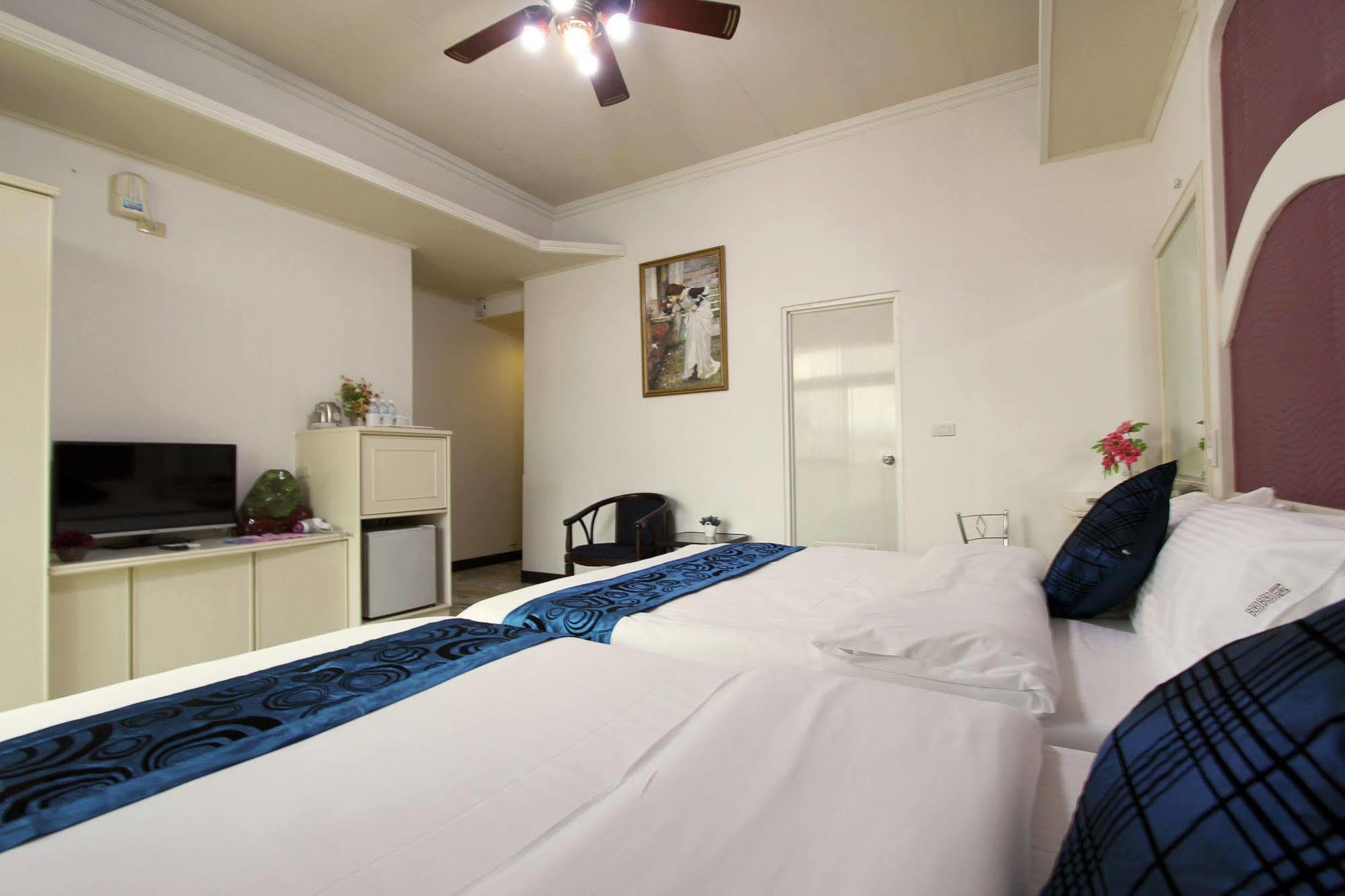 陶陶居商旅 Tautauchu Hotel Hualian Zewnętrze zdjęcie