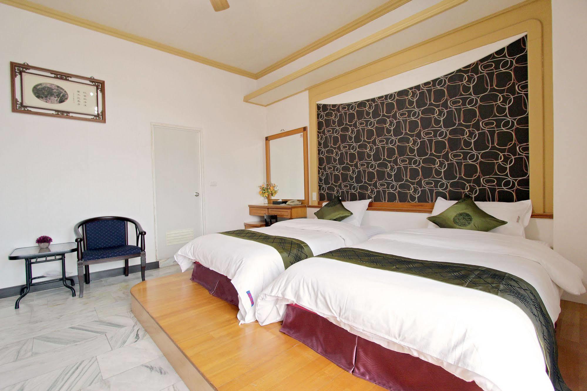 陶陶居商旅 Tautauchu Hotel Hualian Zewnętrze zdjęcie