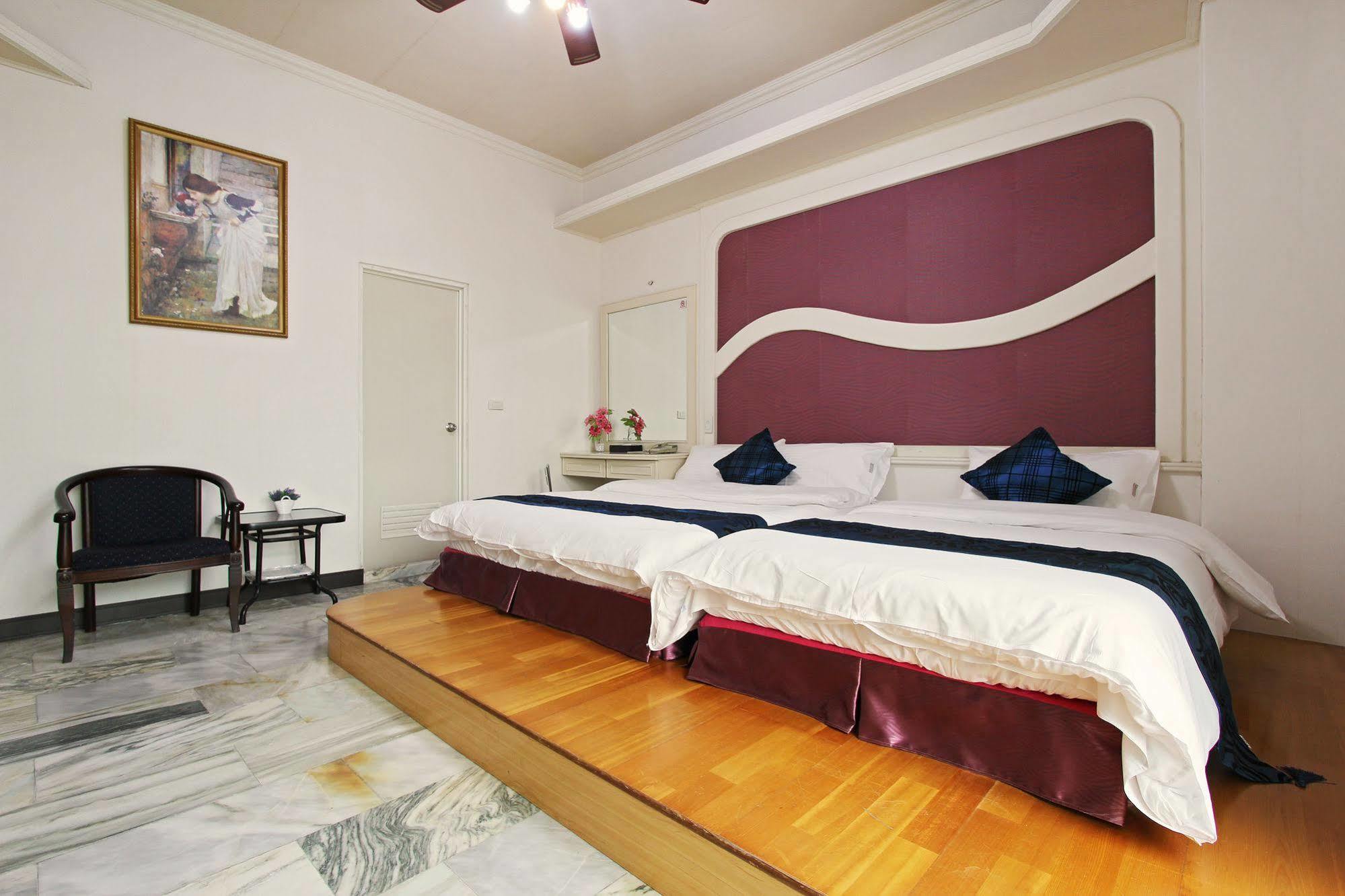 陶陶居商旅 Tautauchu Hotel Hualian Zewnętrze zdjęcie